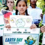 On World Earth Day, children delivered a message of environmental conservation, with a painting competition and a pledge ceremony being organized. IMAGE CREDIT TO कॉलेज