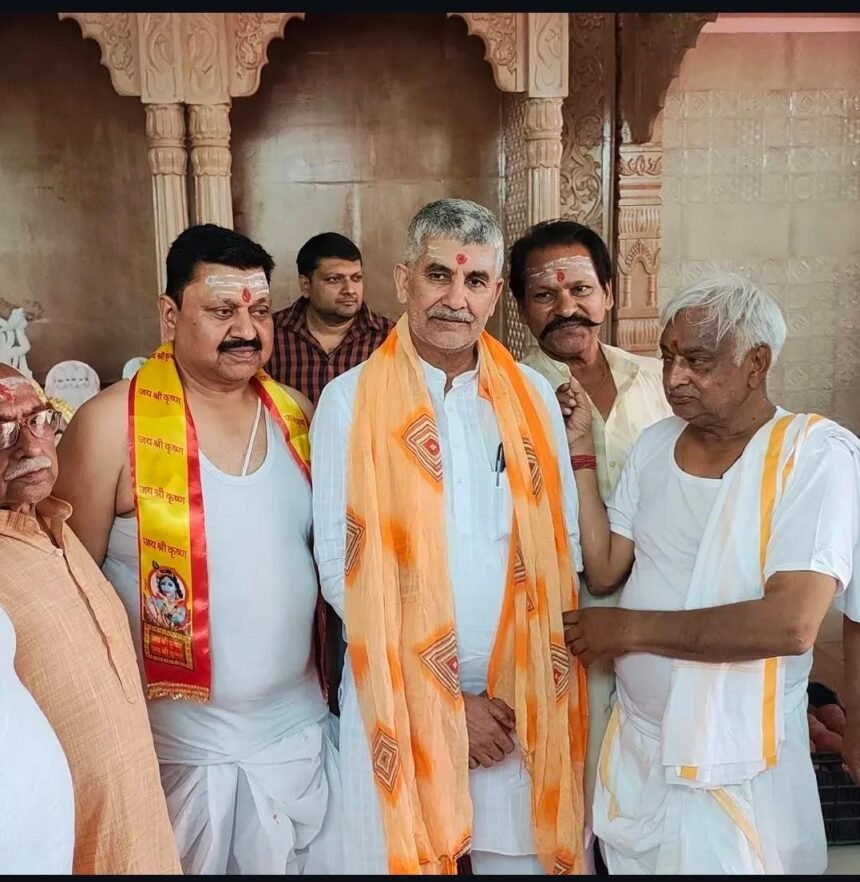 Inauguration of the consecration ceremony at Mahadev Temple; enthusiasm seen among devotees. IMAGE CREDIT TO रिपोर्टर