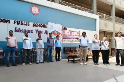 On World Malaria Day, a large-scale awareness campaign was conducted, educating over 2,000 people in two schools. IMAGE CREDIT TO सूचना विभाग