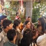 During the jaimala ceremony, the groom suffered a seizure; the bride refused to marry. The wedding procession was held hostage, and the matter was settled for 1.4 million rupees. IMAGE CREDIT TO रिपोर्टर