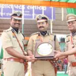 Passing-out parade: 582 new constables will serve the public; those who performed exceptionally well were honored by the Police Commissioner. IMAGE CREDIT TO POLICE