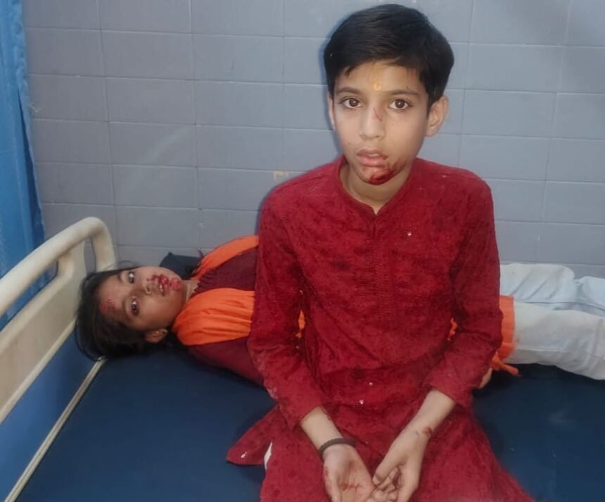 Tragic accident on the highway: a couple and two children were injured. IMAGE CREDIT TO रिपोर्टर