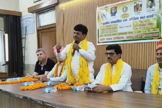 “Responsibility is as important as struggle in rural journalism,” said Kapil Dev Agarwal. IMAGE CREDIT TO रिपोर्टर