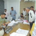 District Magistrate heard public grievances during Janata Darshan and directed their prompt resolution IMAGE CREDIT TO सूचना विभाग