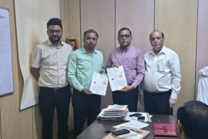 Acceleration of the EV revolution in Noida: 13 battery swapping stations to be set up IMAGE CREDIT TO AUTHORITY