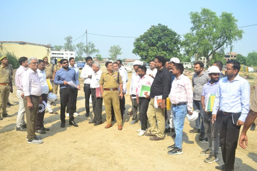 The District Magistrate (DM) and Superintendent of Police (SP) inspected the construction work of the new PAC battalion. IMAGE CREDIT TO सूचना विभाग