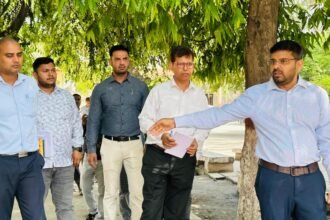 ADO Agriculture Suspended for Negligence During Inspection of Block Development Office IMAGE CREDIT TO सूचना विभाग