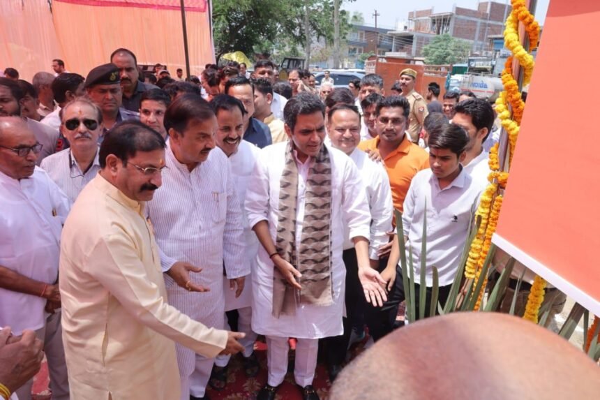 Expansion of Sewer and Water Lines to Be Undertaken at a Cost of Crores IMAGE CREDIT TO प्राधिकरण