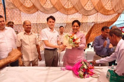 Ghaziabad: Pipe Market revamped with ₹10.40 crore; Minister Sunil Sharma and GDA Vice Chairman Nand Kishore Kalal inaugurated it. IMAGE CREDIT TO प्राधिकरण