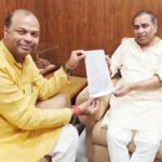 Voice raised in Lucknow regarding development works in Shamli; ministers gave assurance. IMAGE CREDIT TO अंकित गोयल