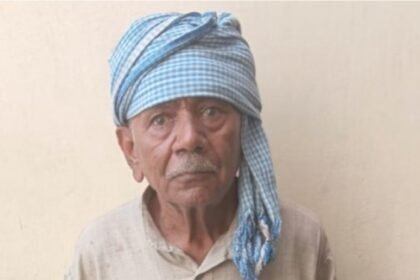“A 72-year-old woman was murdered with an axe; the elderly man surrendered to the police.” IMAGE CREDIT TO POLICE & REPORTER