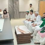 Damage to crops due to rain and hailstorm; a delegation of the Bharatiya Kisan Union (BKU) met the District Magistrate (DM) and demanded compensation. IMAGE CREDIT TO सूचना विभाग
