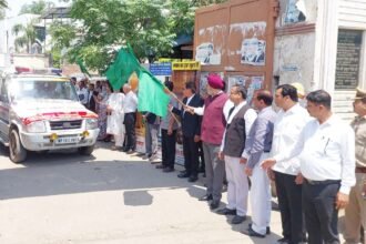 A National Lok Adalat will be organized on May 9; the District Judge flagged off a publicity rally. IMAGE CREDIT TO सूचना विभाग