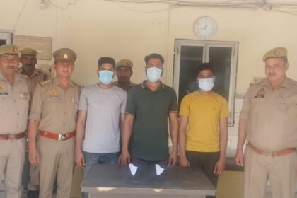 “Hapur: Three accused have been arrested in the case of the stabbing murder of history-sheeter Rashid.” IMAGE CREDIT TO POLICE