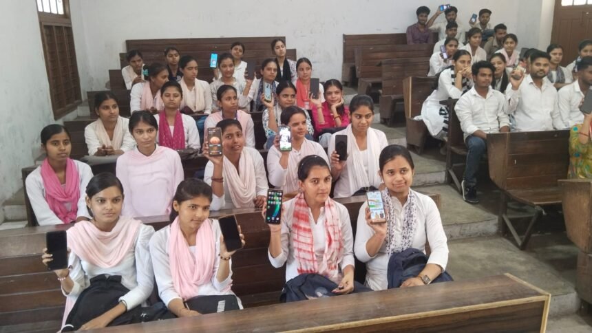 A self-enumeration awareness campaign was organized at Shri Kund Kund Jain College. IMAGE CREDIT TO REPORTER
