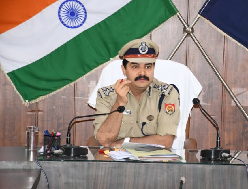 On the occasion of Ganga Dussehra, strict security arrangements were made in the Meerut Range, with special monitoring at Brijghat. IMAGE CREDIT TO POLICE