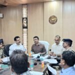 “A meeting of the District Trade Facilitation Committee was organized to address and resolve business-related issues.” IMAGE CREDIT TO सूचना विभाग