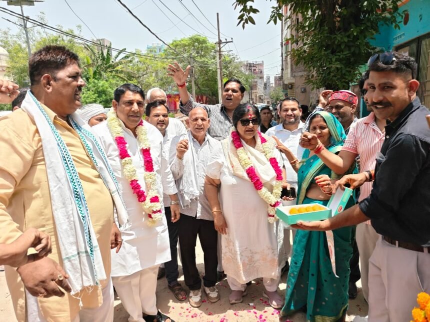 Mayor Sunita Dayal laid the foundation stone for development works worth crores in the city. IMAGE CREDIT TO नगर निगम