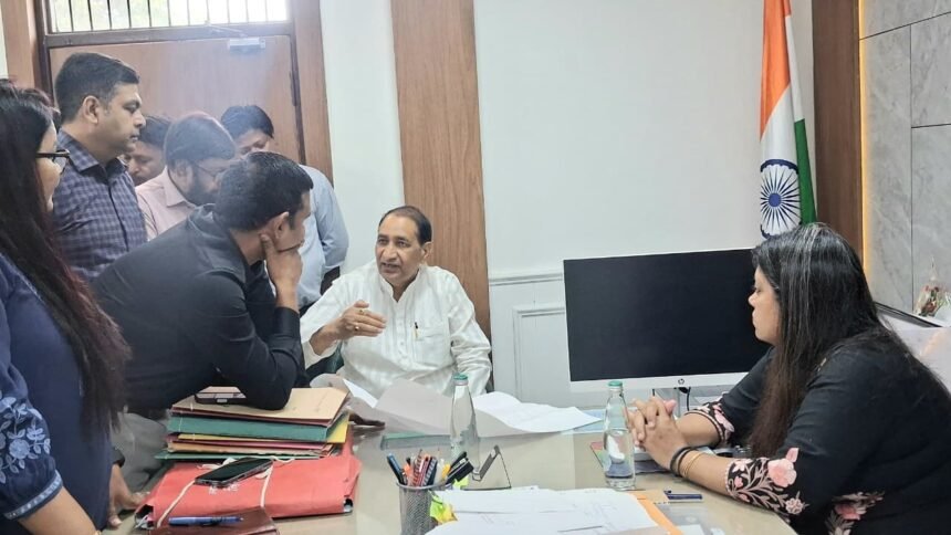 A review meeting was held regarding the proposed construction of a 100-bed hospital in Bisahda village under Dadri Assembly constituency. IMAGE CREDIT TO INFORMATION DEPARTMENT