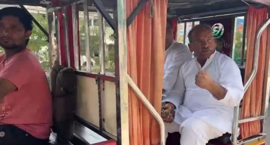 MP Dr. Rajkumar Sangwan arrived in Modinagar by the Namo Bharat Rapid Rail, where hundreds of people joined the Rashtriya Lok Dal (RLD). IMAGE CREDIT TO रिपोर्टर