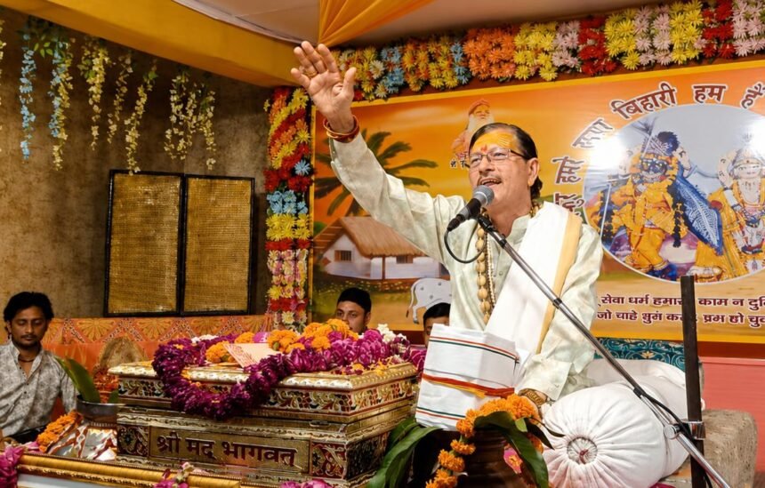 A grand **Mangal Kalash Yatra** procession was taken out with great celebration, marking the auspicious beginning of the **Shreemad Bhagavat Katha Gyan Yagya**. IMAGE CREDIT TO REPORTER