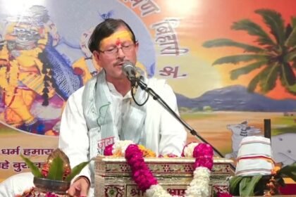 “Shrimad Bhagwat Katha conveys the message of धर्म (righteousness), truth, and detachment.” IMAGE CREDIT TO रिपोर्टर