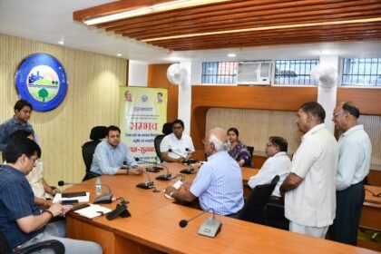 Under the “Sambhav” initiative, a public hearing was held under the chairmanship of the Municipal Commissioner, and orders were issued to increase the drinking water supply. IMAGE CREDIT TO नगर निगम