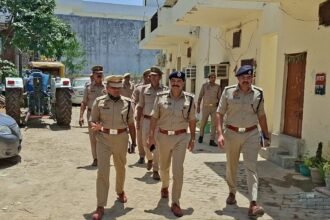 The DIG of Meerut Range inspected Inchauli Police Station and reviewed security arrangements and police functioning. IMAGE CREDIT TO POLICE