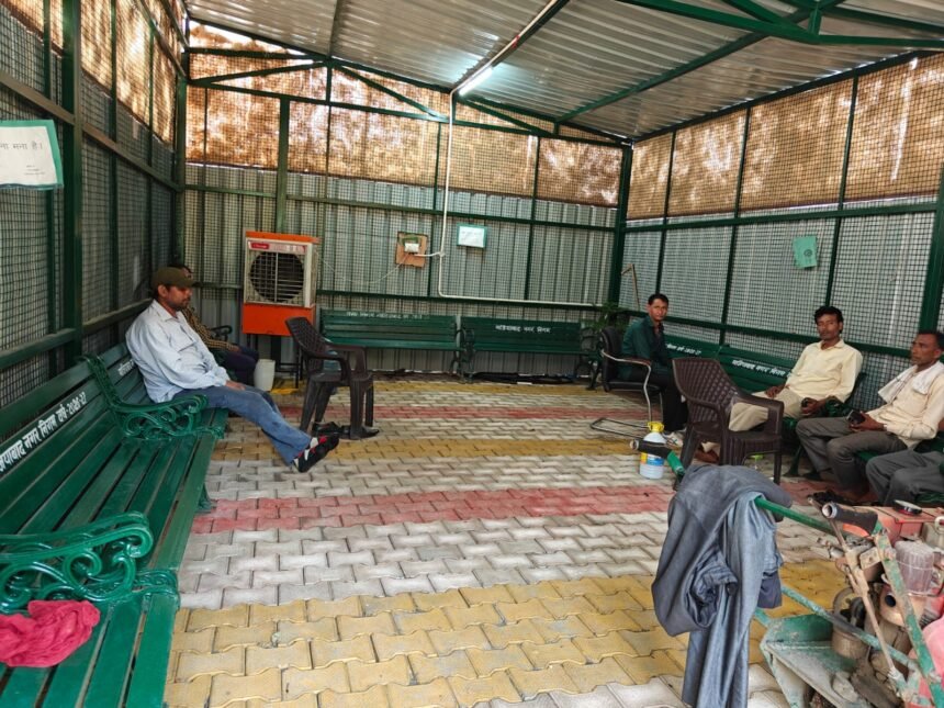 The Municipal Corporation has established cooling stations for pedestrians. IMAGE CREDIT TO NAGAR NIGAM