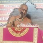 Acharya Vinishchaya Sagar Maharaj stated that the remembrance of death gives meaning to life. IMAGE CREDIT TO REPORTER