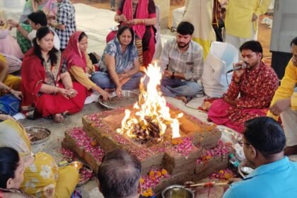 “The grand conclusion of the Shrimad Bhagwat Katha with the episodes of Sudama’s character and Parikshit’s salvation.” — IMAGE CREDIT TO REPORTER