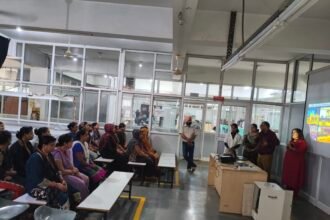 “Sexual Harassment Act, 2013: The Internal Committee meeting was concluded at Boutique International Company in Noida.” — IMAGE CREDIT TO गुरुकुल फाउंडेशन