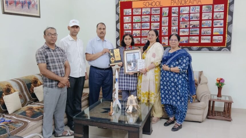 “Anushka Gautam delivered an outstanding performance in ISRO’s Young Scientist Programme, securing first place in Delhi.” — IMAGE CREDIT TO अनुष्का