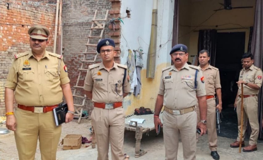 Brother slits sister's throat to death in protest against love affair, family members absconding IMAGE CREDIT TO POLICE