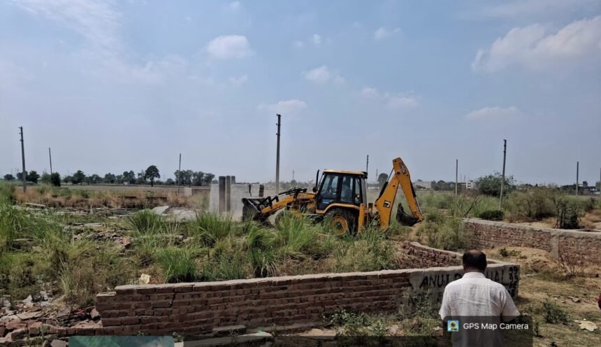 Major Action by GDA in Loni: Illegal Colonies Spread Over 40,000 Square Meters in Mirpur Hindu and Elaichipur Demolished — IMAGE CREDIT TO AUTHORITY