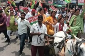 SP Protest Against Inflation, Corruption, and Unemployment; Tension with Police Over Buffalo Cart Rally — IMAGE CREDIT TO REPORTER