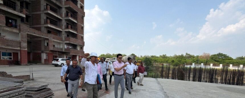 Ghaziabad to Soon Receive the Grand Gift of Sanskrit Darshan Park; GDA Vice Chairman Nand Kishore Kalal Reviews Quality of Construction Works – IMAGE CREDIT TO AUTHORITY