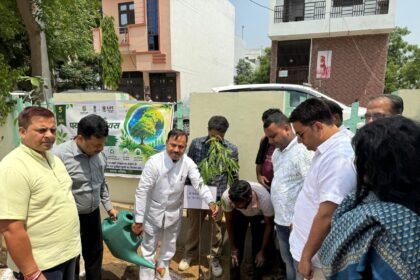 HPDA Vice Chairman Mukesh Chandra and MLA Vijaypal Adhati Give New Identity to “Ek Ped Maa Ke Naam” Campaign – IMAGE CREDIT TOHPDA Vice Chairman Mukesh Chandra and MLA Vijaypal Adhati Give New Identity to “Ek Ped Maa Ke Naam” Campaign – IMAGE CREDIT TO AUTHORITY