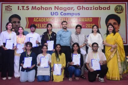 700 meritorious students were honored at ITS Mohan Nagar; outstanding talents in the education sector received recognition — IMAGE CREDIT TO ITS