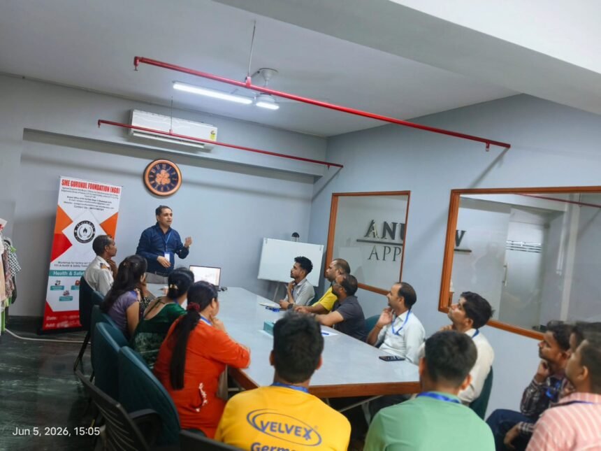 Factories Act, 1948: Health and Safety Training conducted at Anubhav Apparels Company in Noida concluded — IMAGE CREDIT TO गुरुकुल फाउंडेशन