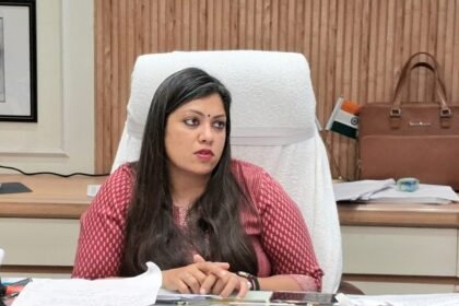 District Magistrate holds review meeting to resolve issues of Chapraula–Dadri industrial area — IMAGE CREDIT TO सूचना विभाग