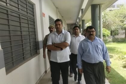 Constable Recruitment Exam 2025: District Magistrate inspects examination centers — IMAGE CREDIT TO सूचना विभाग