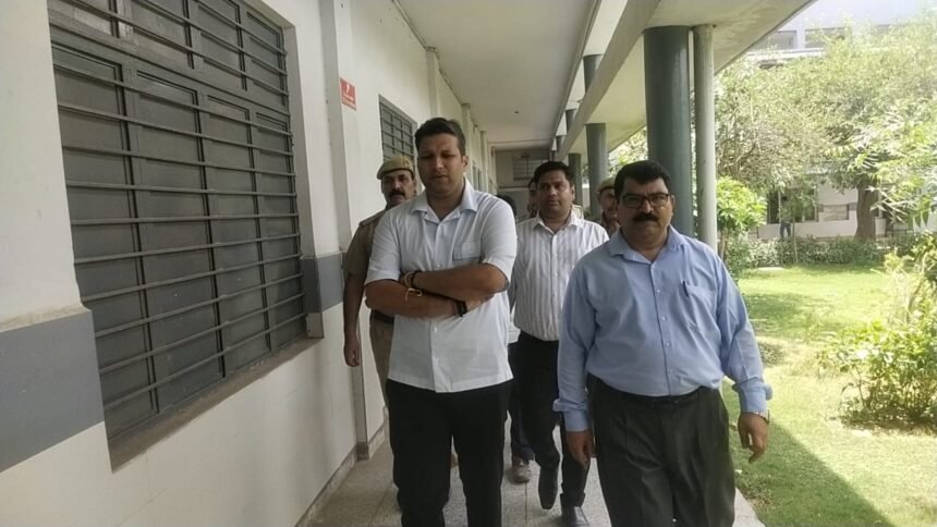 Constable Recruitment Exam 2025: District Magistrate inspects examination centers — IMAGE CREDIT TO सूचना विभाग