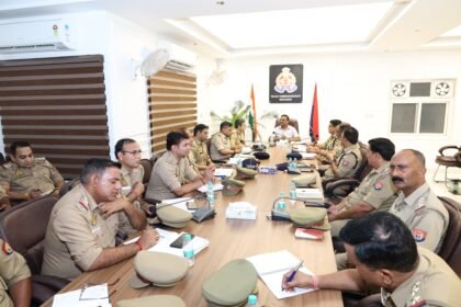 meeting was held in Ghaziabad under the chairmanship of the Police Commissioner regarding the Kanwar Yatra — IMAGE CREDIT TO POLICE