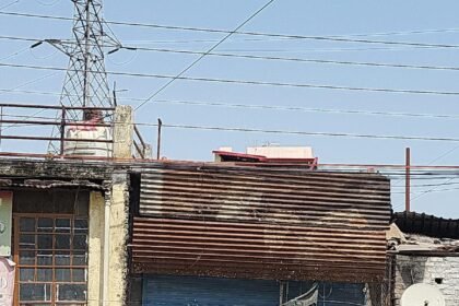 MDDA Vice Chairman Banshidhar Tiwari’s Major Crackdown on Illegal Constructions: Two Buildings Sealed on GMS Road and Shimla Road — IMAGE CREDIT TO प्राधिकरण