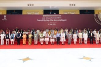 Pushkar Singh Dhami presented the vision of a developed Uttarakhand at NITI Aayog, and demanded special assistance for Himalayan states. IMAGE CREDIT TO पीआईबी