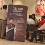 Salesperson plotted a theft conspiracy at the Tanishq showroom; police have taken one accused into custody — IMAGE CREDIT TO रिपोर्टर