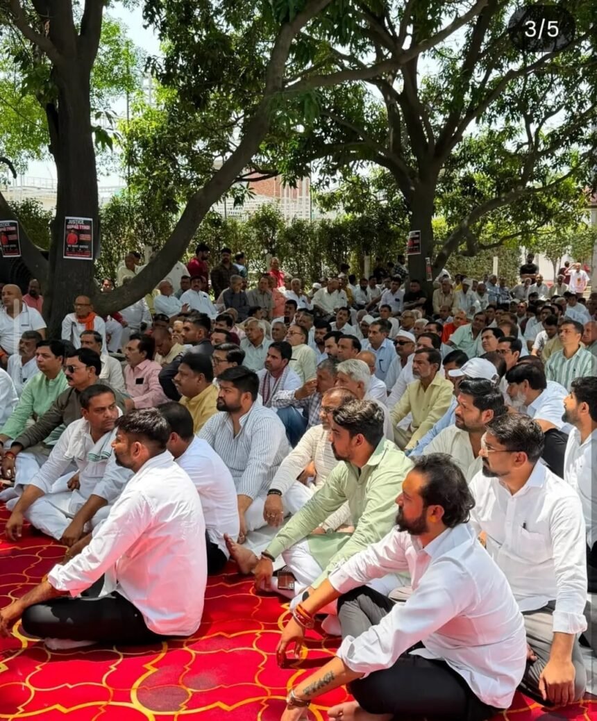 "A Mahapanchayat was organized demanding justice in the Chirag Tyagi murder case." IMAGE CREDIT TO रिपोर्टर
