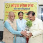"Noida Lok Manch’s new health initiative has become a boon for the needy." IMAGE CREDIT TO लोकमंच