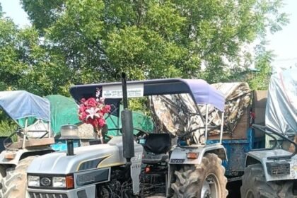 Action taken against illegal dumping of garbage; four tractor-trolleys were seized and a fine of one lakh rupees was imposed. IMAGE CREDIT TO प्राधिकरण